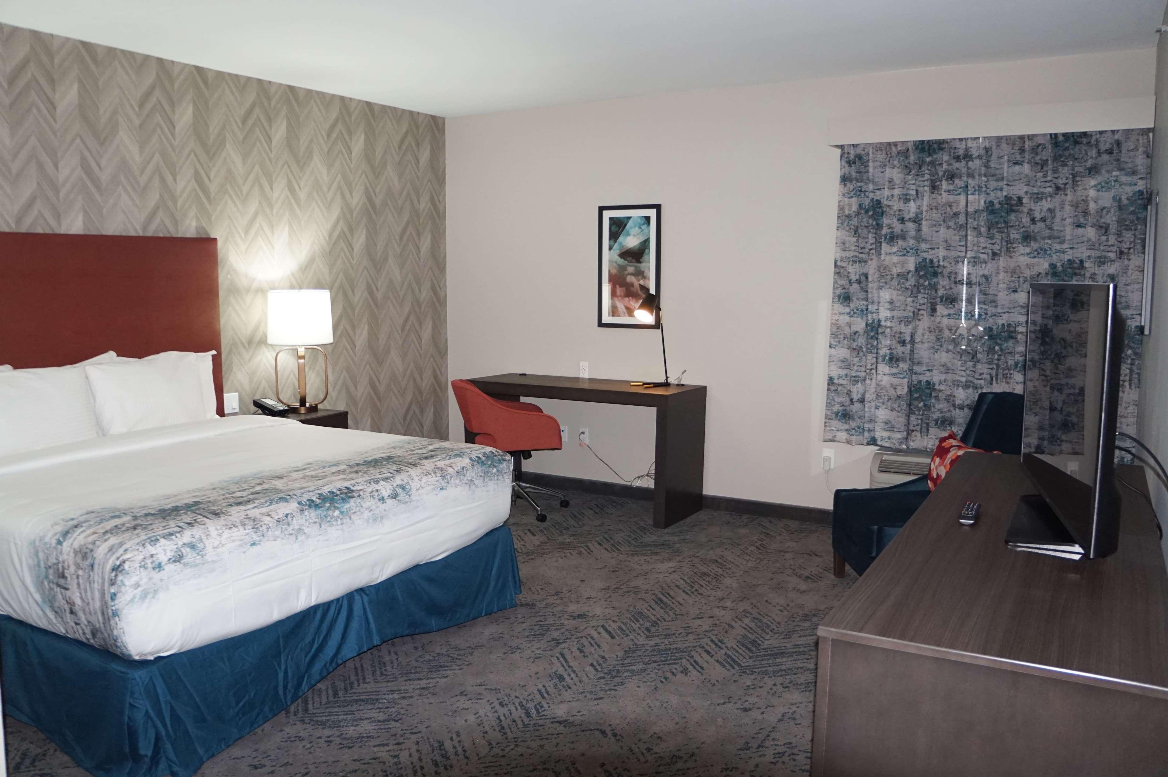 La Quinta Inn & Suites Dfw West-Glade-Parks Euless Esterno foto