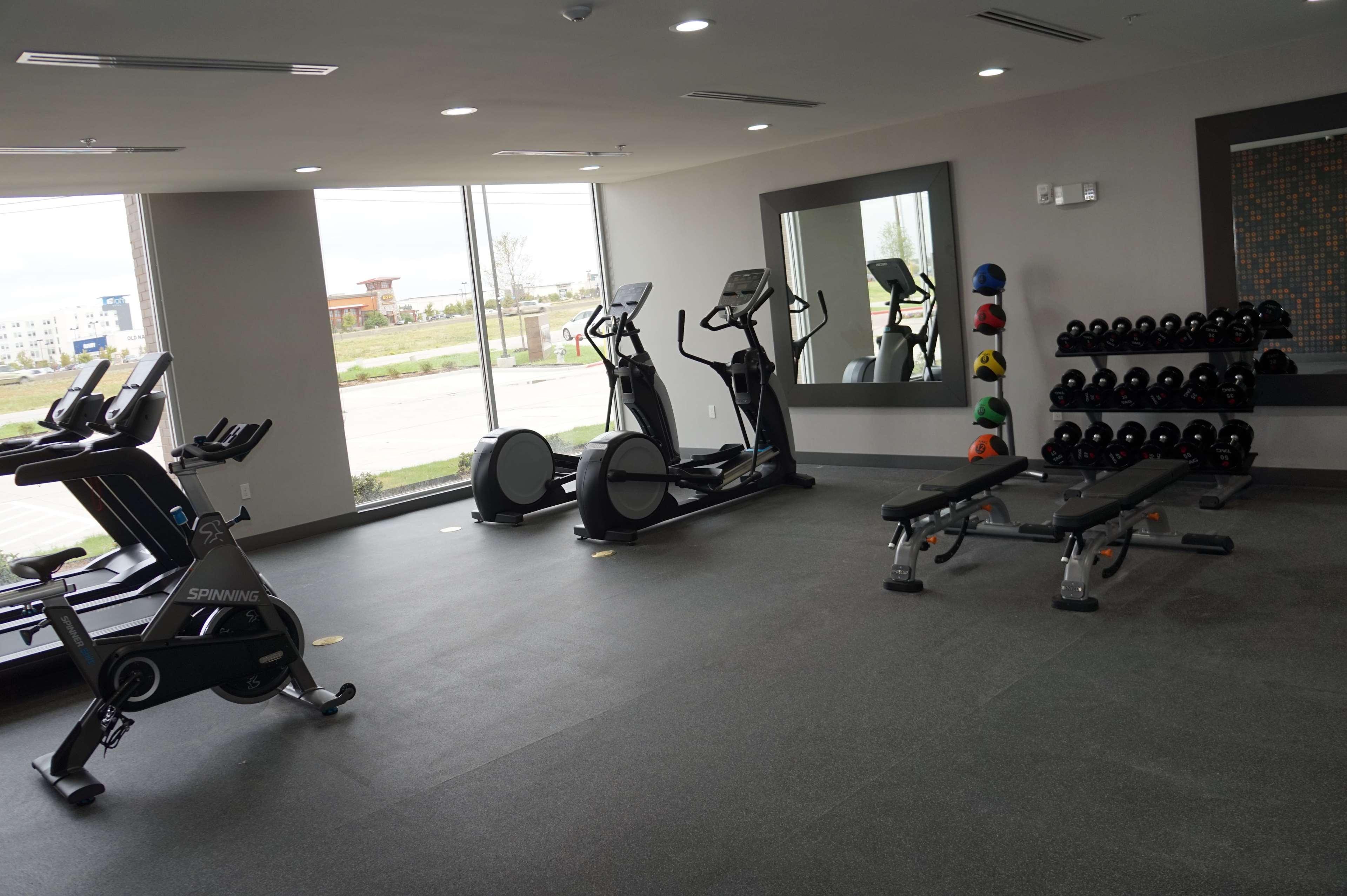 La Quinta Inn & Suites Dfw West-Glade-Parks Euless Esterno foto
