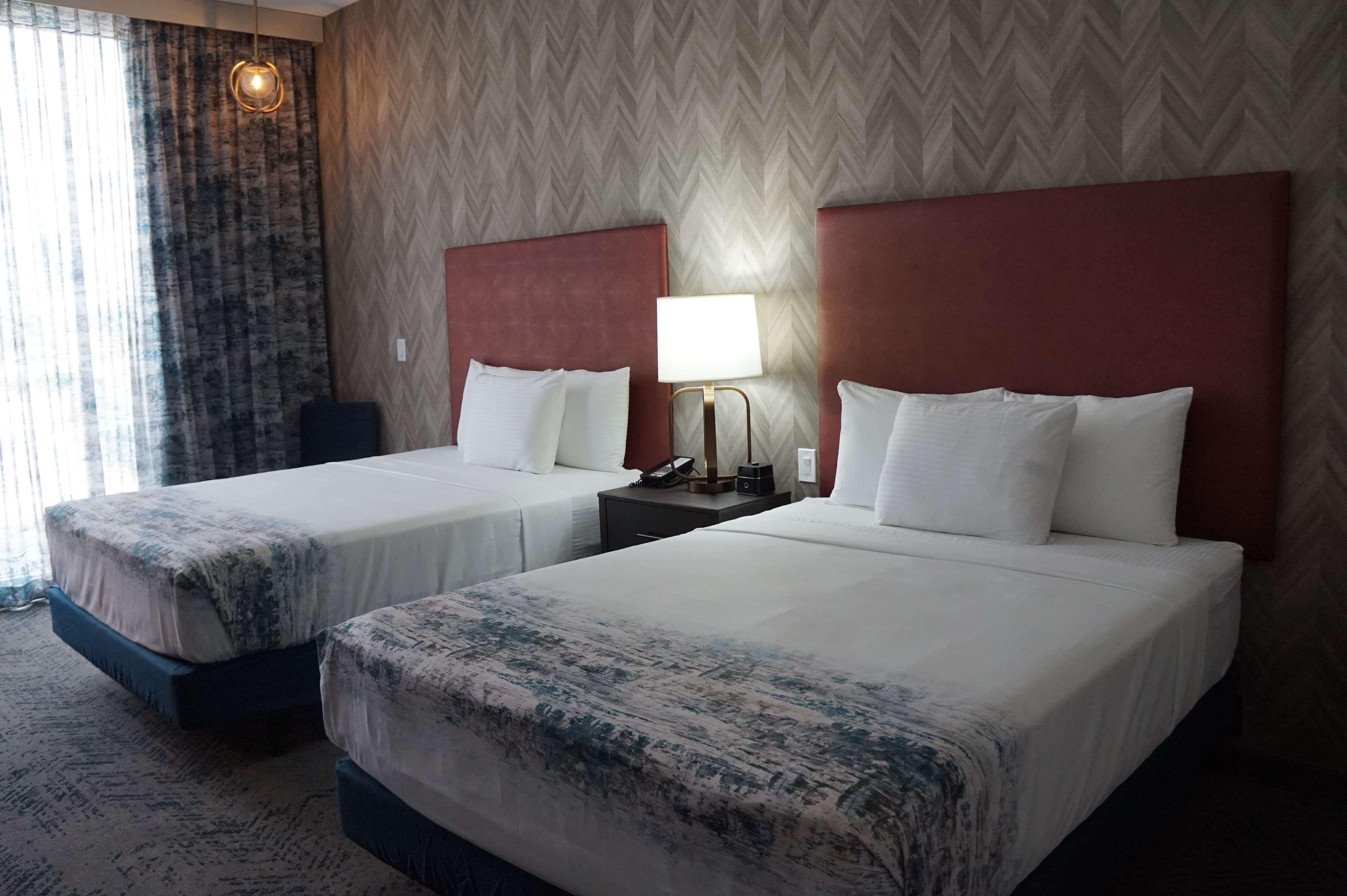 La Quinta Inn & Suites Dfw West-Glade-Parks Euless Esterno foto