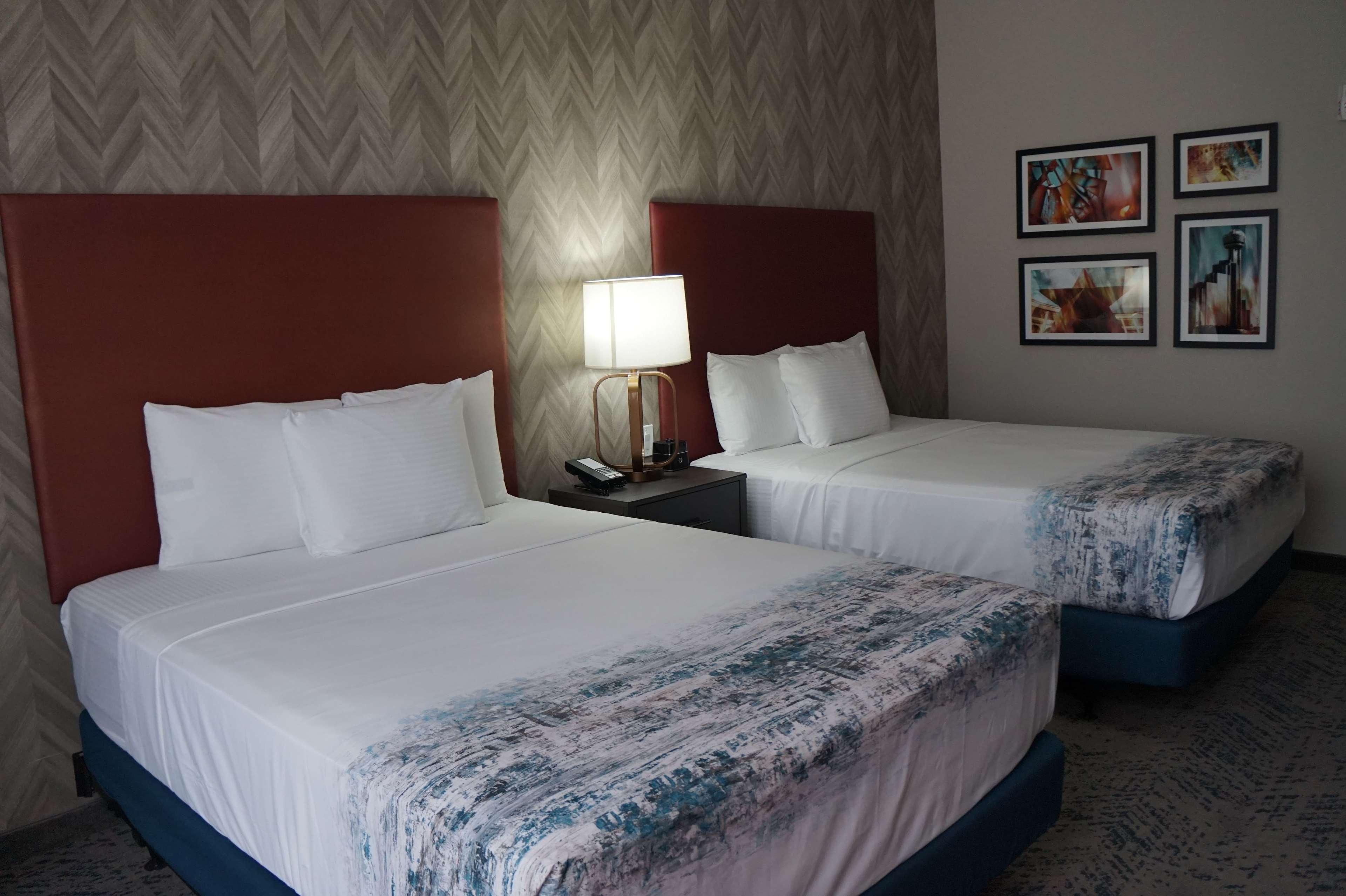 La Quinta Inn & Suites Dfw West-Glade-Parks Euless Esterno foto