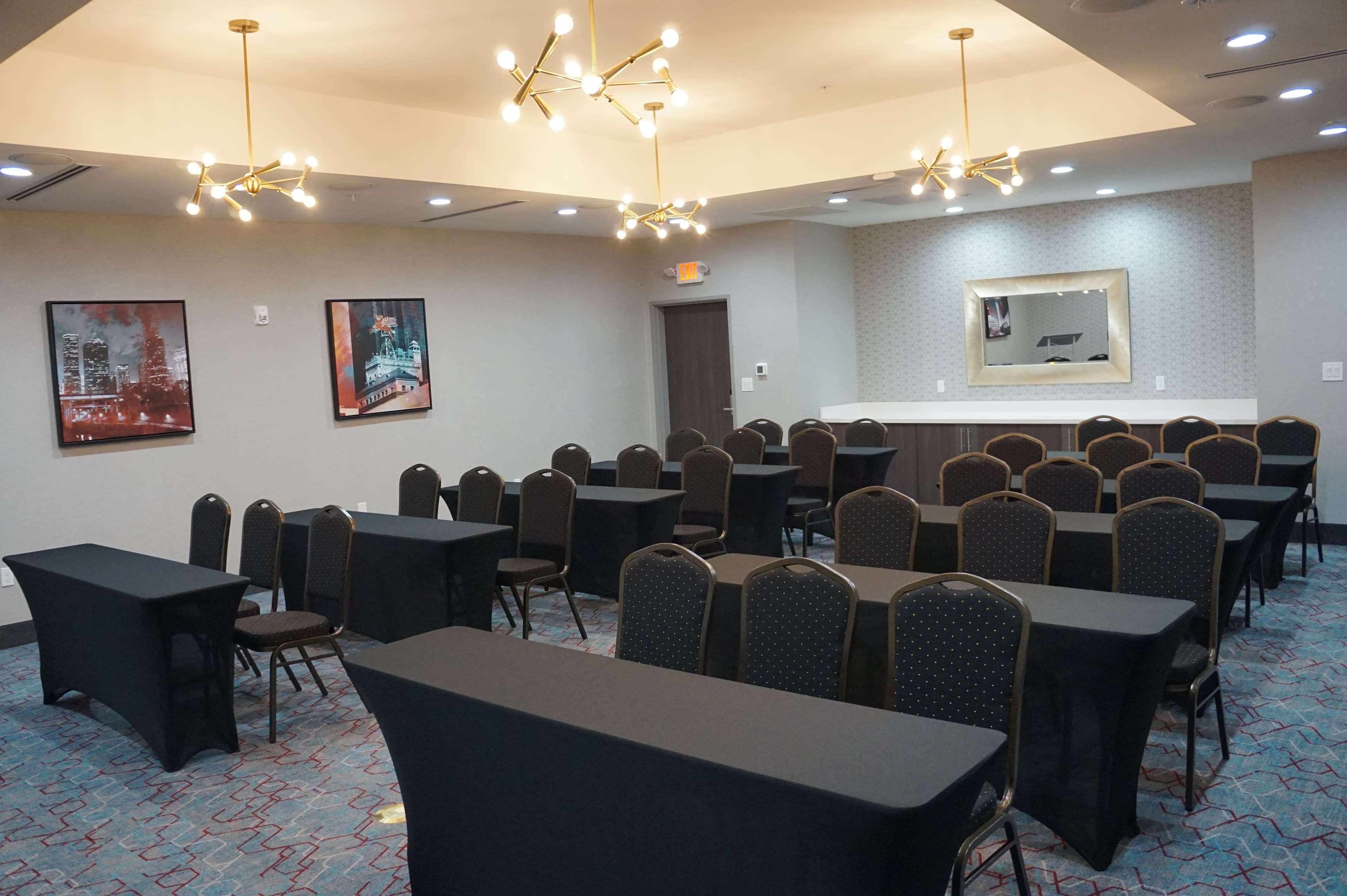 La Quinta Inn & Suites Dfw West-Glade-Parks Euless Esterno foto