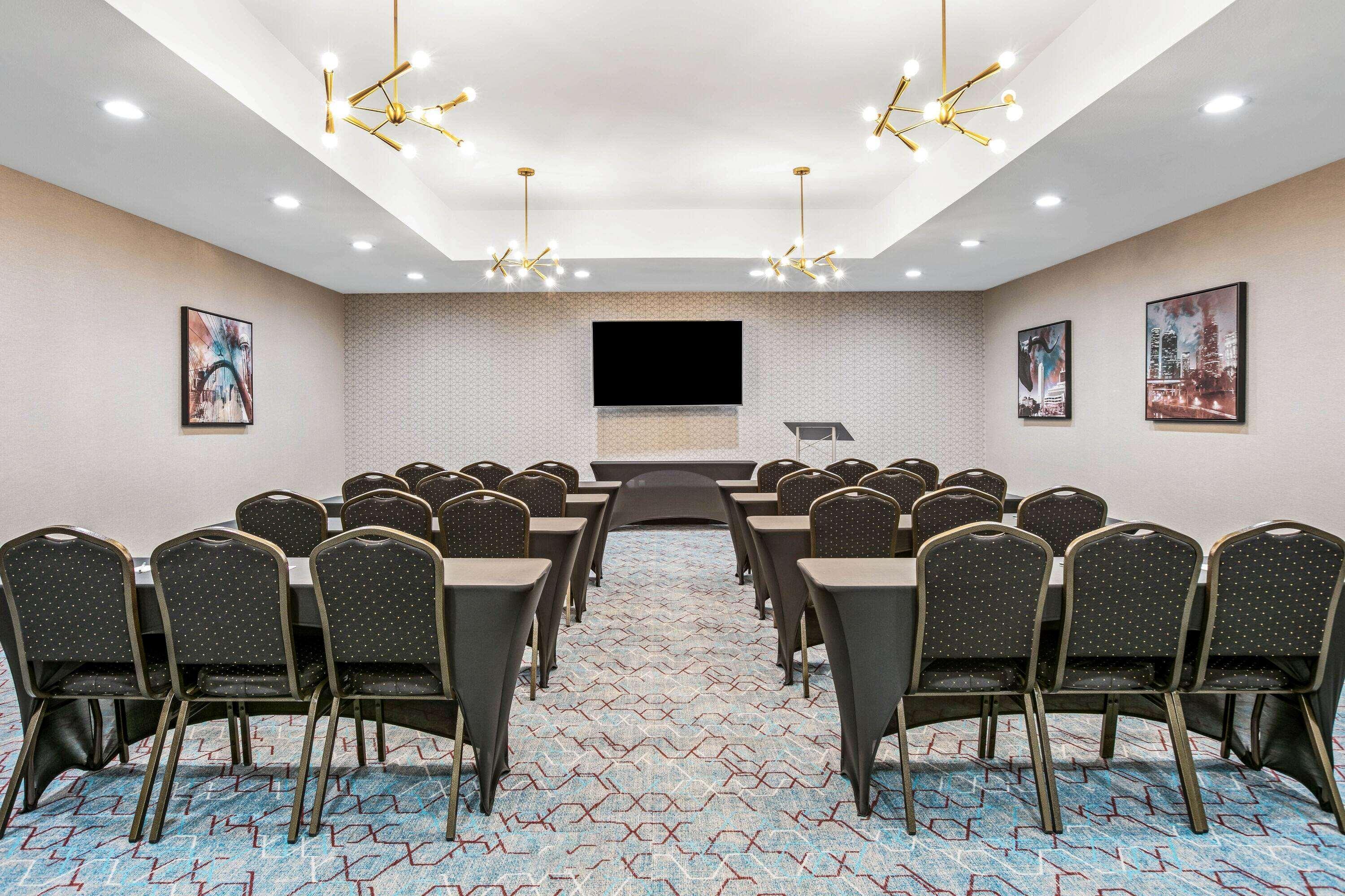La Quinta Inn & Suites Dfw West-Glade-Parks Euless Esterno foto